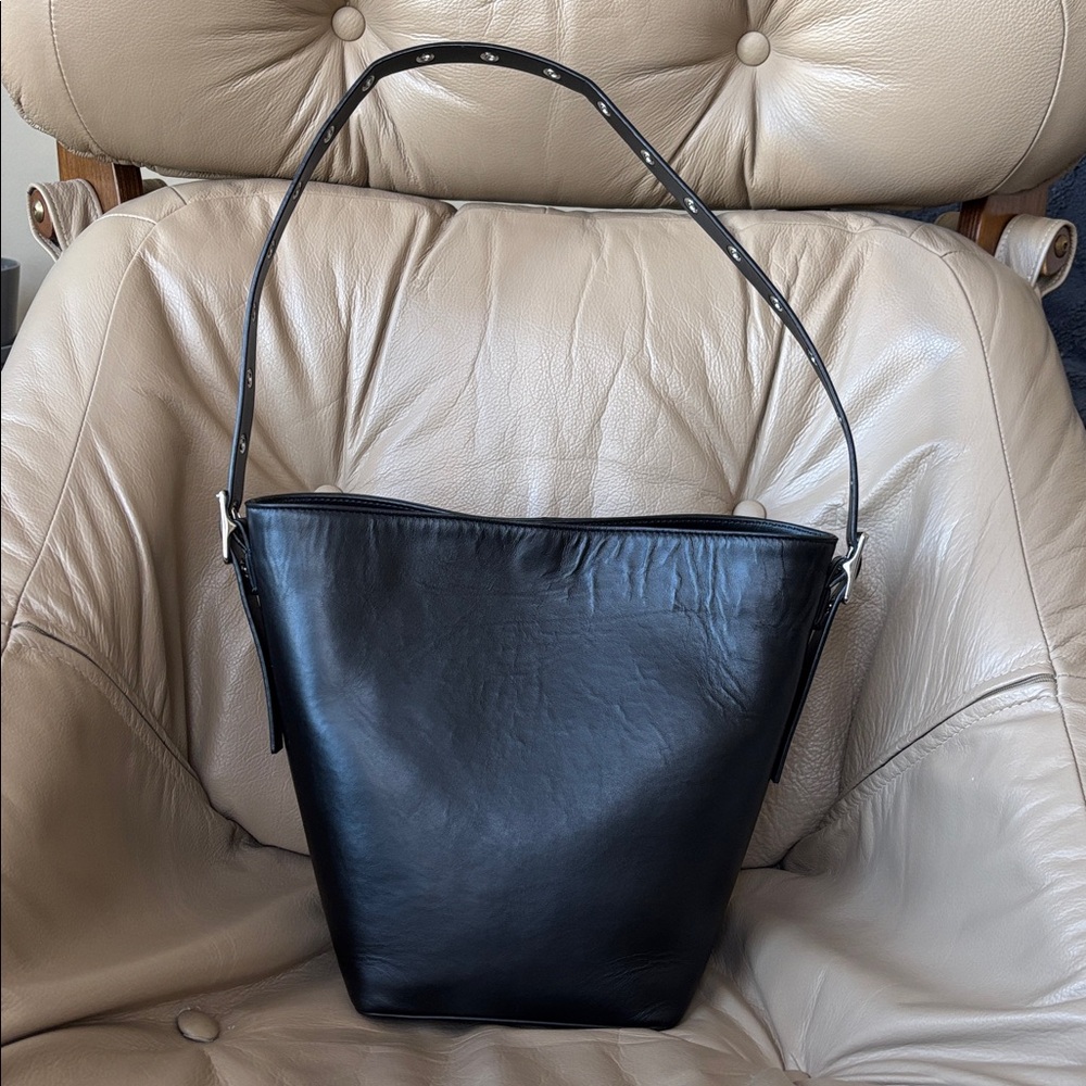 Reformation Black Rafaella Trapeze Tote Bucket Bag - Picture 8 of 11